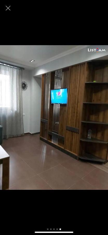 One Central Apartment يريفان المظهر الخارجي الصورة