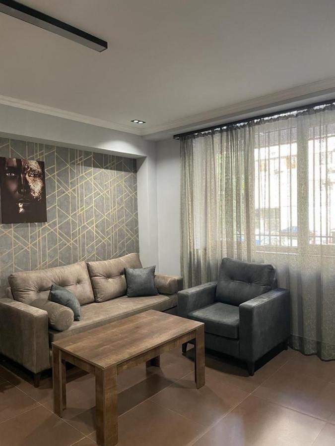One Central Apartment يريفان المظهر الخارجي الصورة