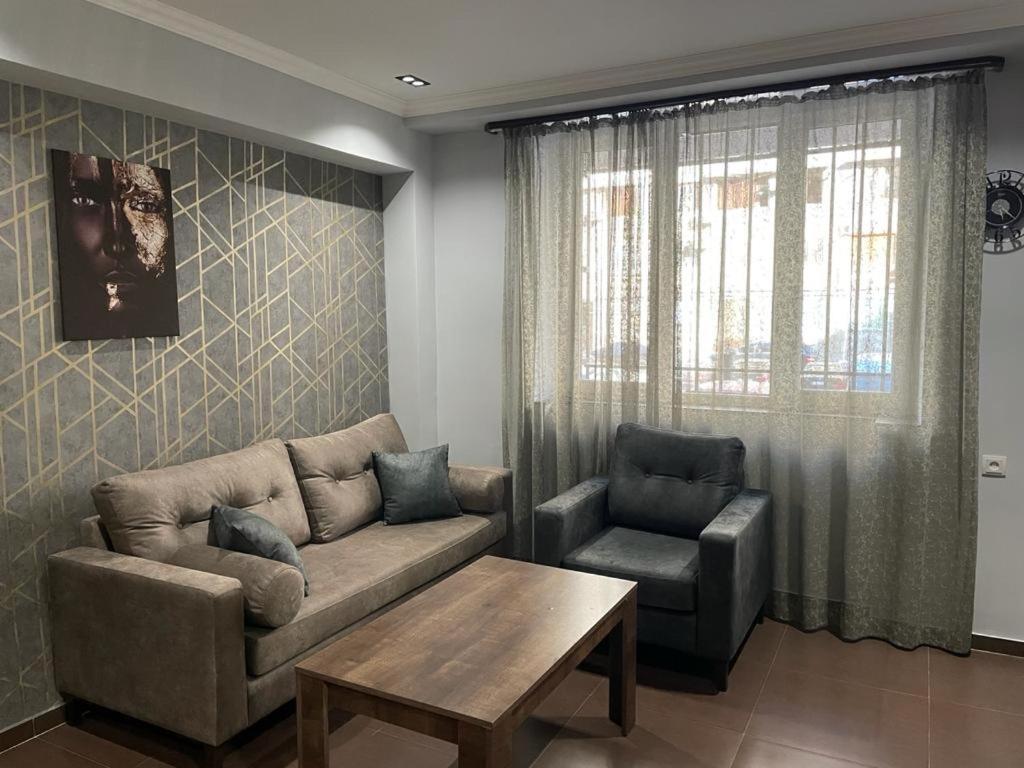 One Central Apartment يريفان المظهر الخارجي الصورة